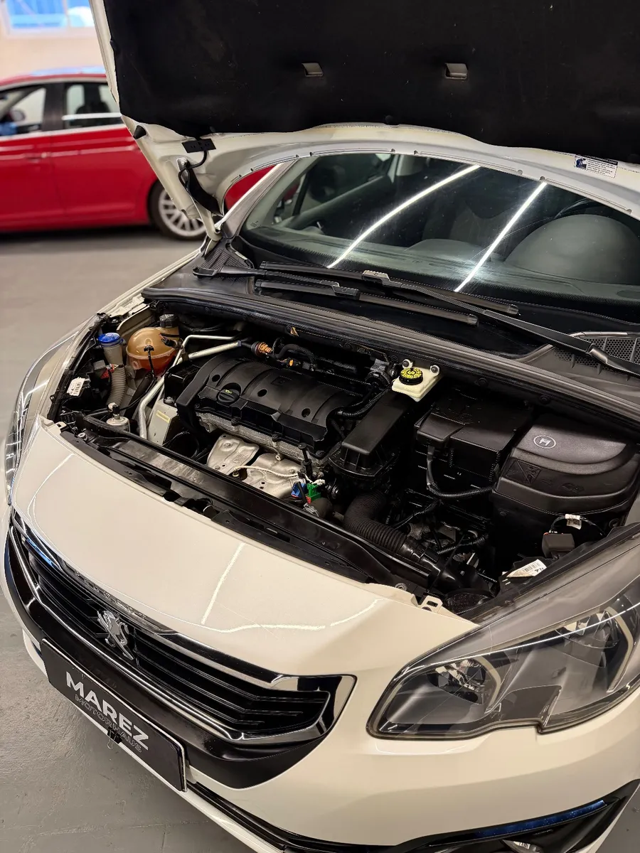 Peugeot 308 5P 1,6 Allure — foto 4