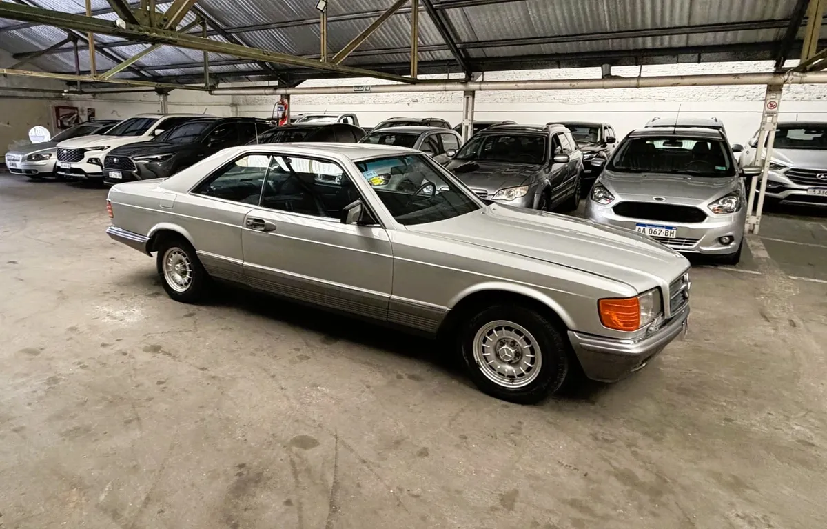 Mercedes-Benz 380 SEC V8 3.8L Coupe AT — foto 3