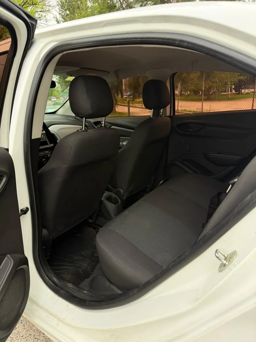 Chevrolet Prisma 4P 1,4 Joy Ls — foto 12