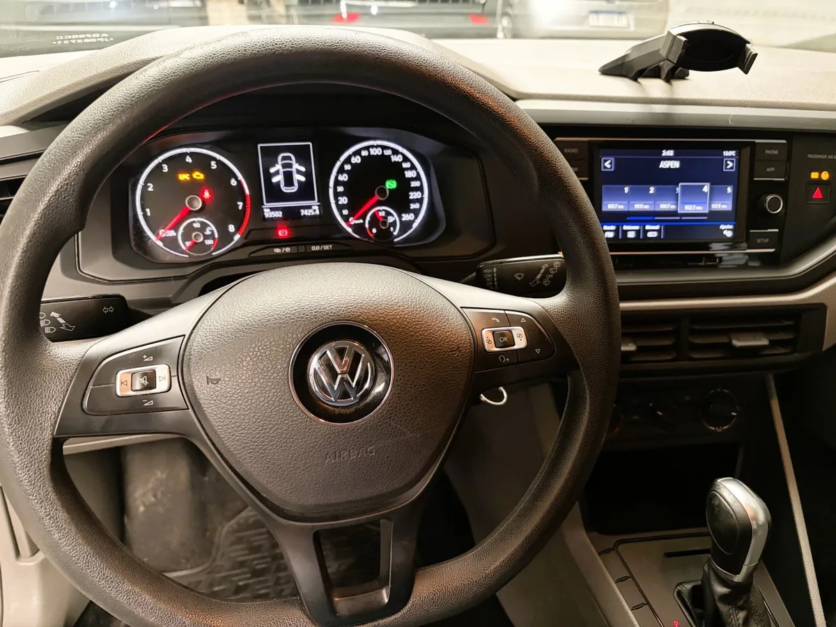 Volkswagen Polo Trendline 1.6 MSI 110CV AT 5P — foto 10