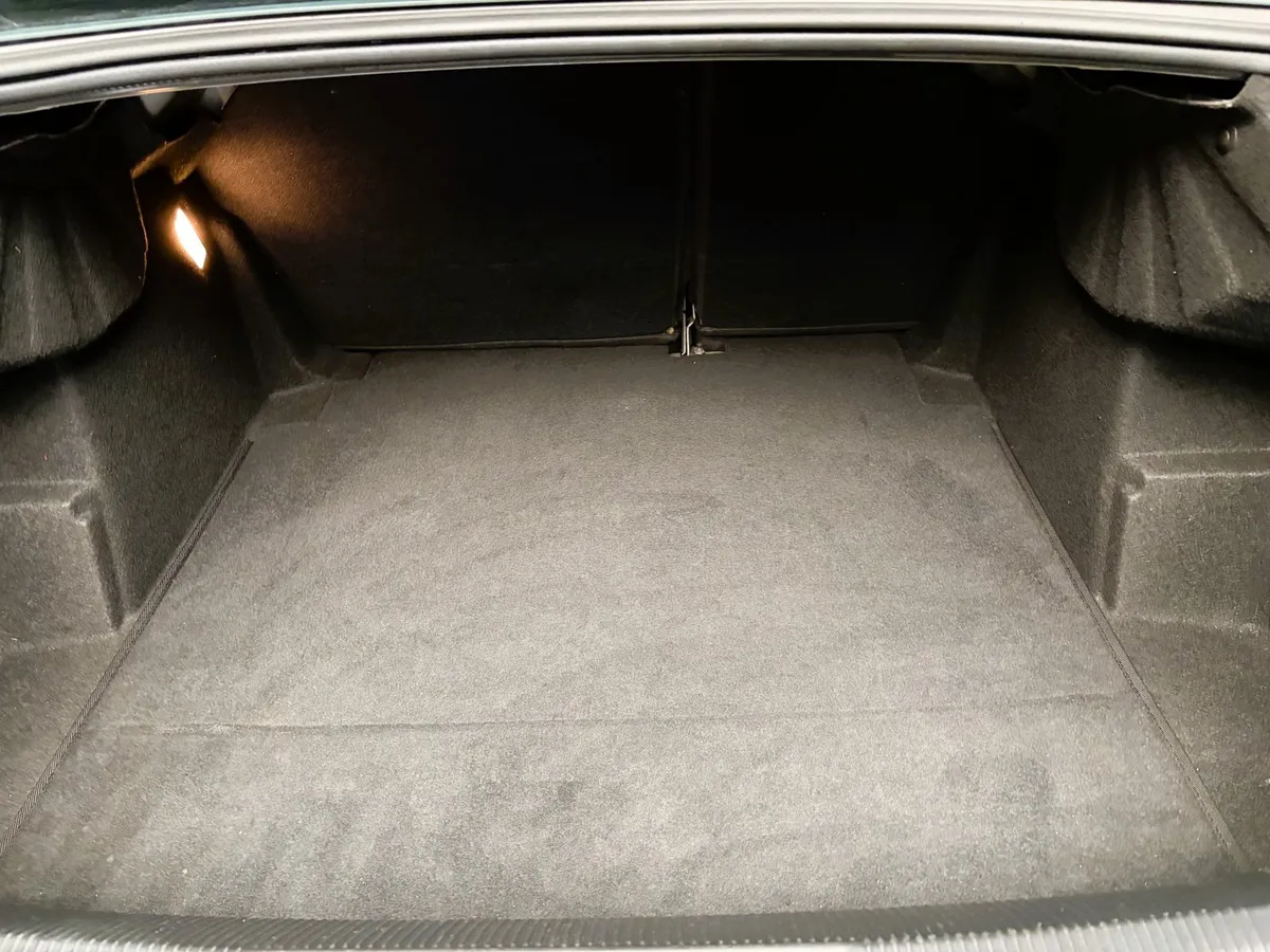 Citroën C4  Lounge 1.6i THP Exlusive AT6 Pack Select — foto 16