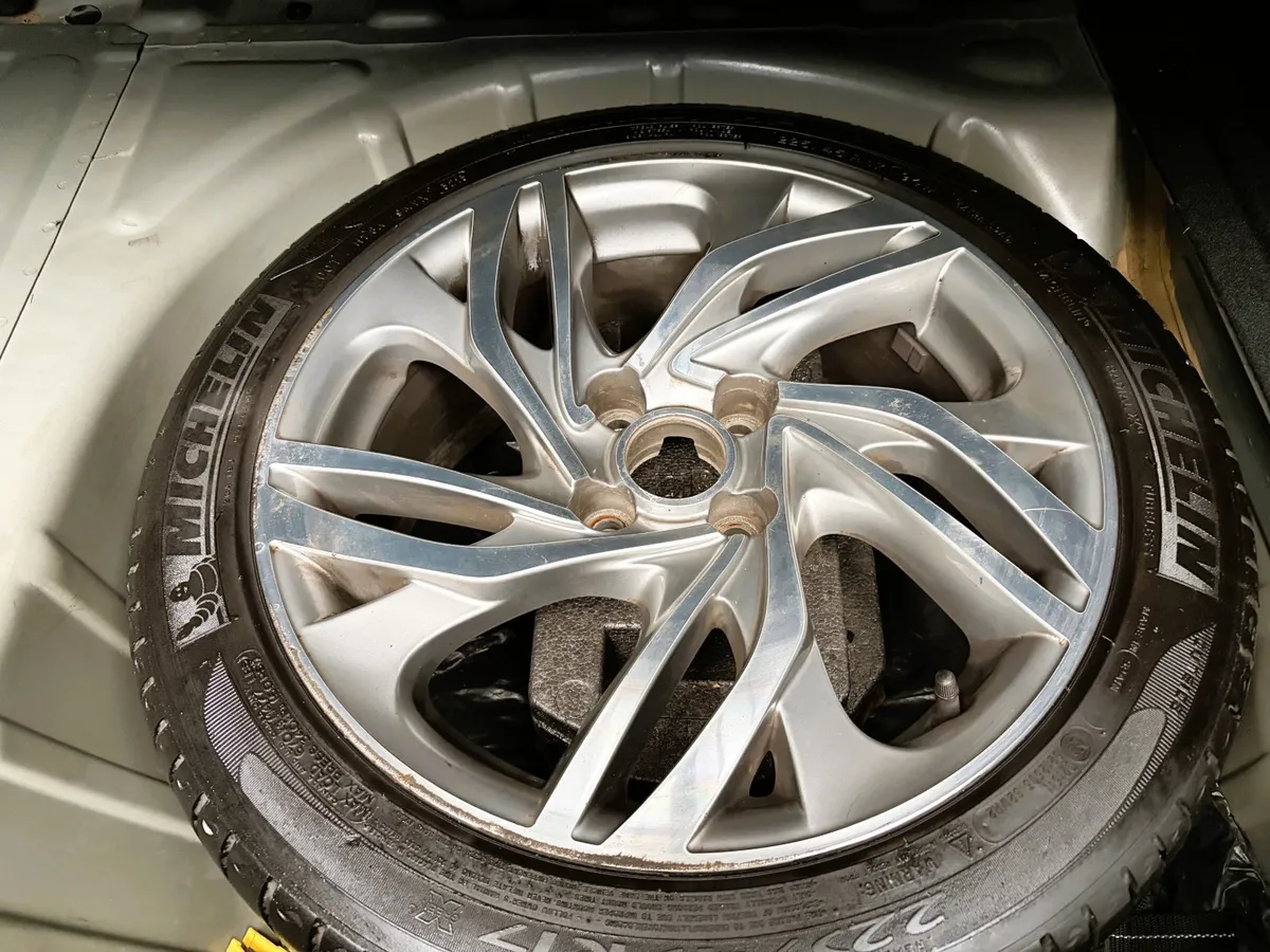 Citroën C4  Lounge 1.6i THP Exlusive AT6 Pack Select — foto 17