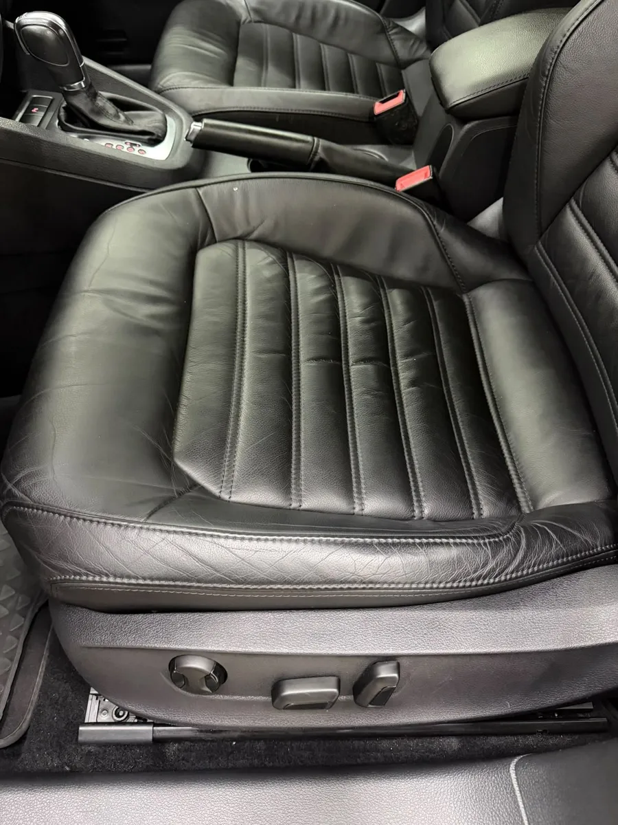 Volkswagen VENTO 4P 2,0 T FSI Sportline DSG 2011 — foto 10