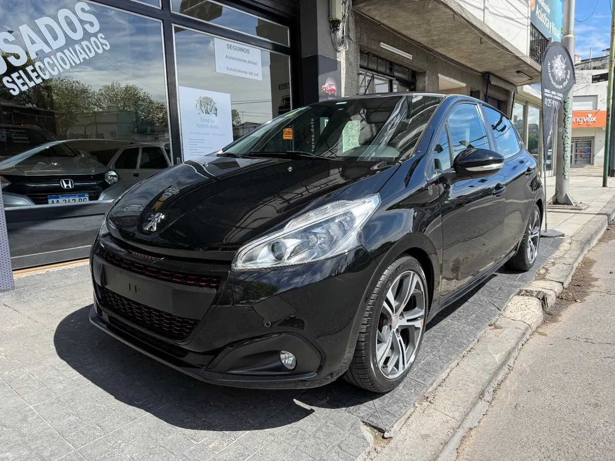 Peugeot 208 5P 1,6 THP Gt 2017 — foto 3