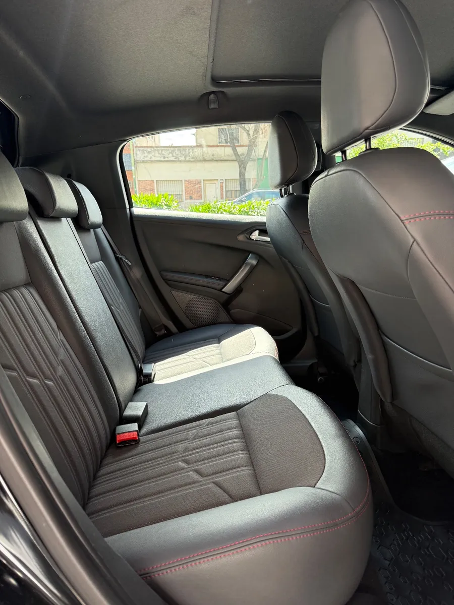 Peugeot 208 5P 1,6 THP Gt 2017 — foto 14