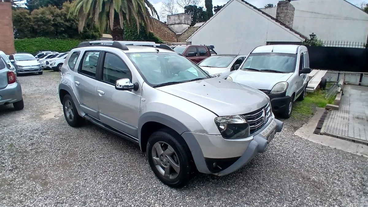 Renault DUSTER 5P 2,0 4X4 Los Pumas — foto 6