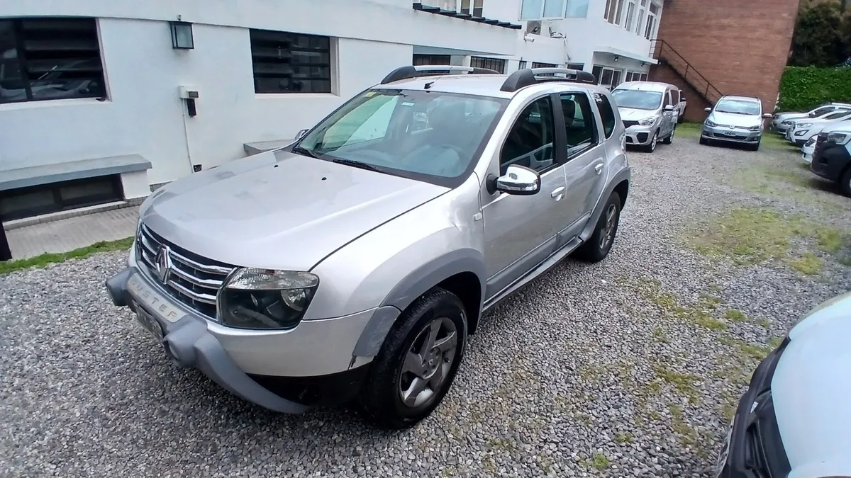 Renault DUSTER 5P 2,0 4X4 Los Pumas — foto 7