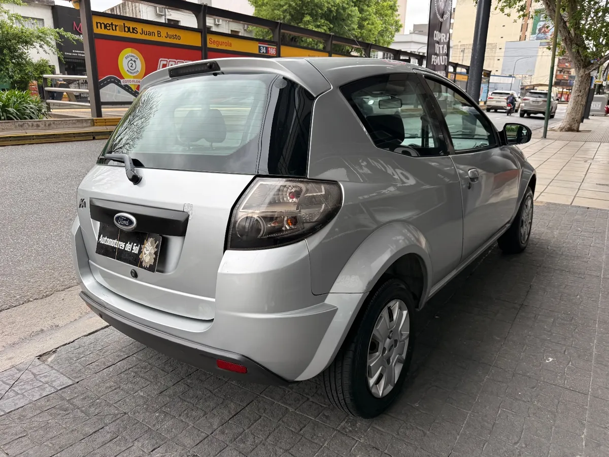 Ford KA Fly viral 1.6L — foto 6