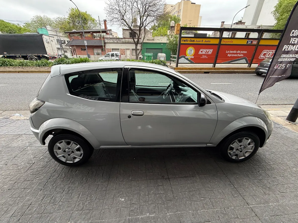 Ford KA Fly viral 1.6L — foto 7