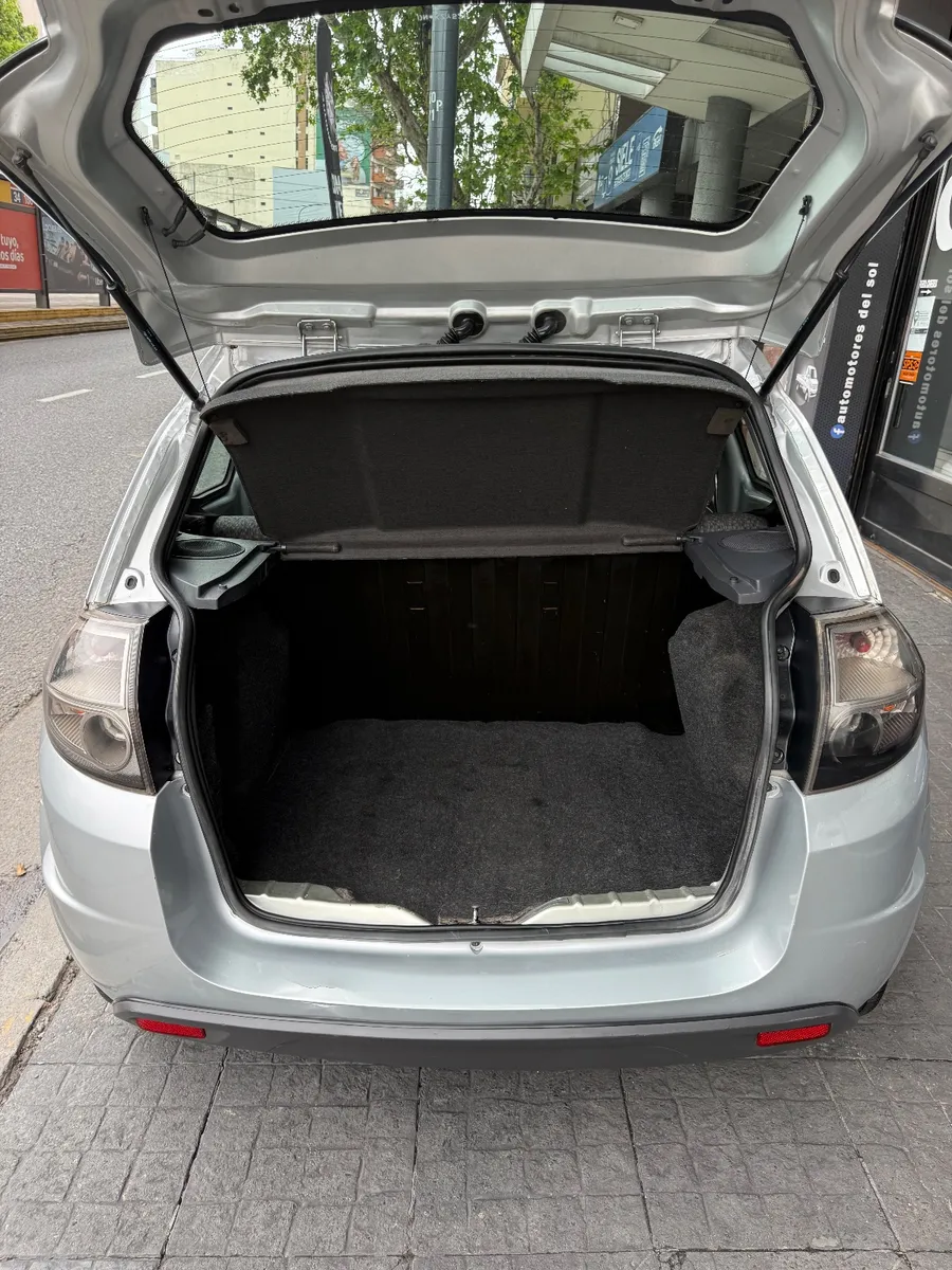 Ford KA Fly viral 1.6L — foto 13