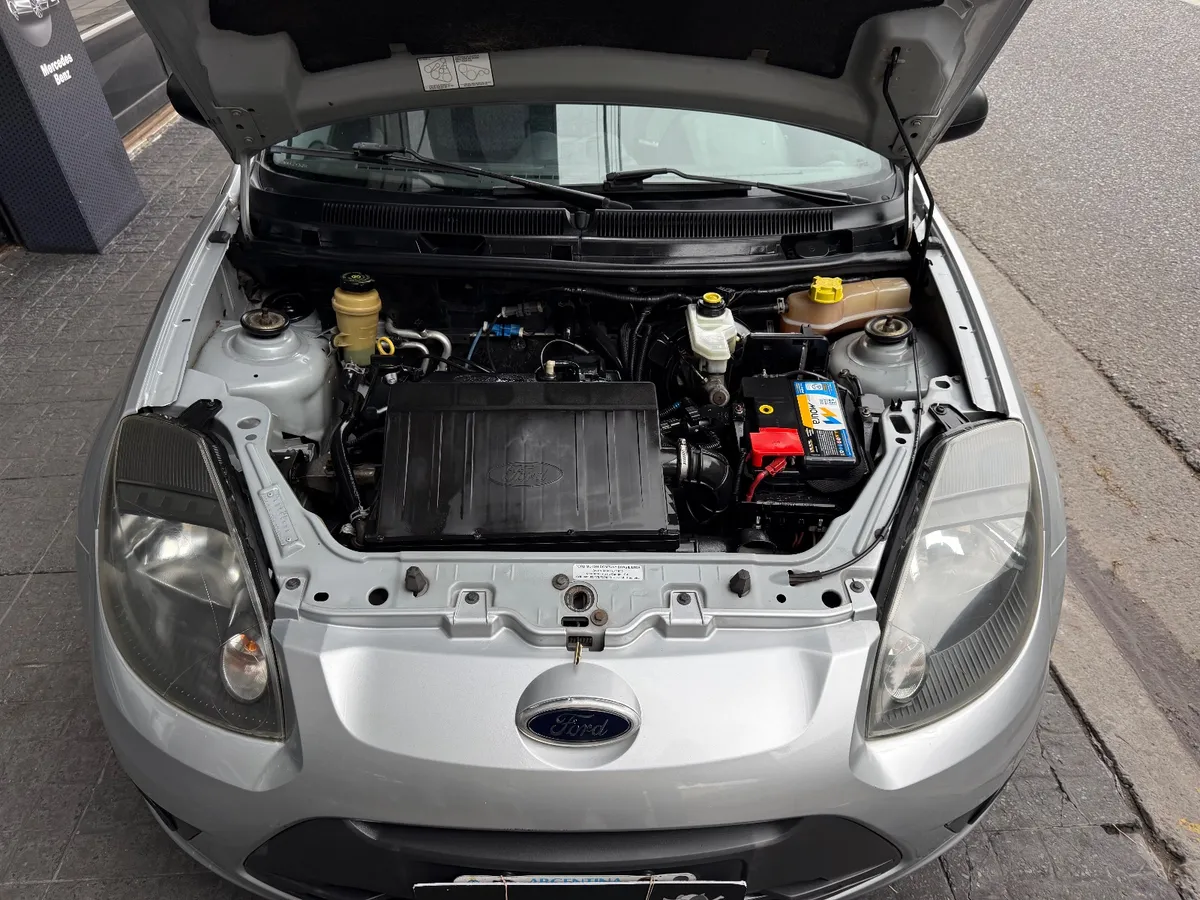 Ford KA Fly viral 1.6L — foto 14