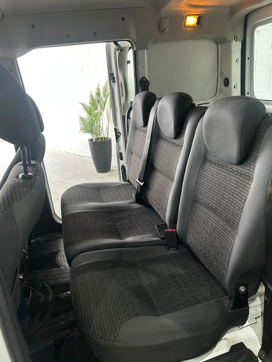 Citroën Berlingo Hdi 5 asientos — foto 4