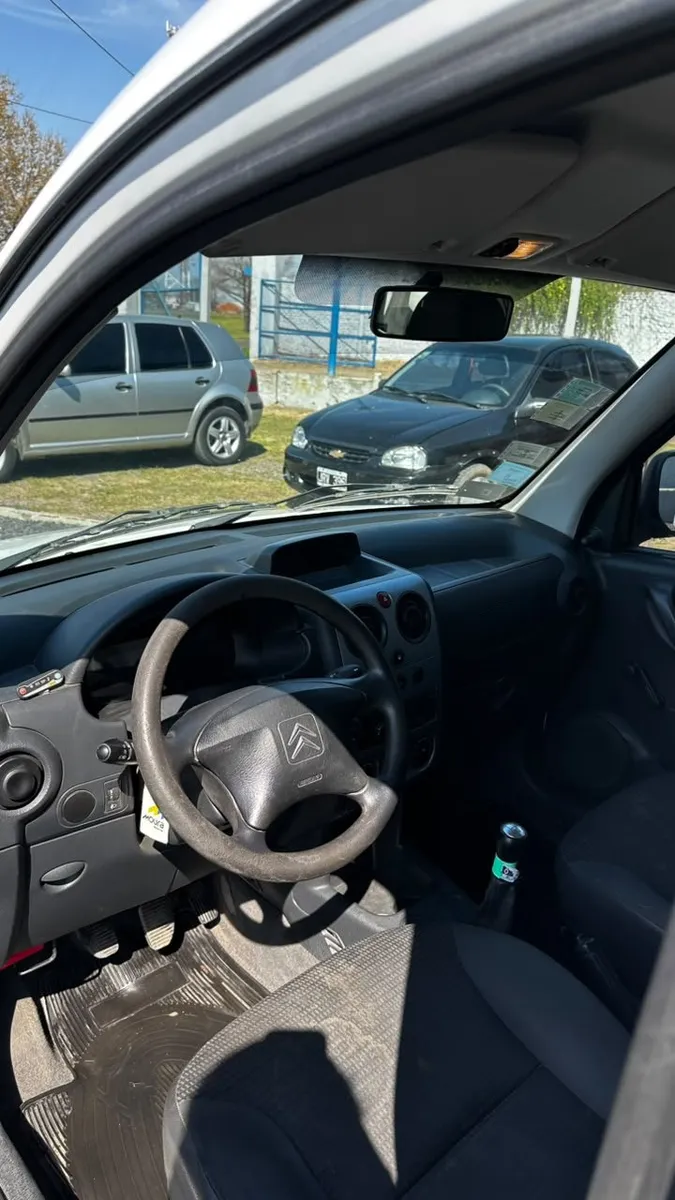 Citroën Berlingo Furgon HDI — foto 6