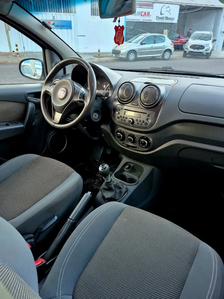 Fiat PALIO 5P 1,6 Essence — foto 3