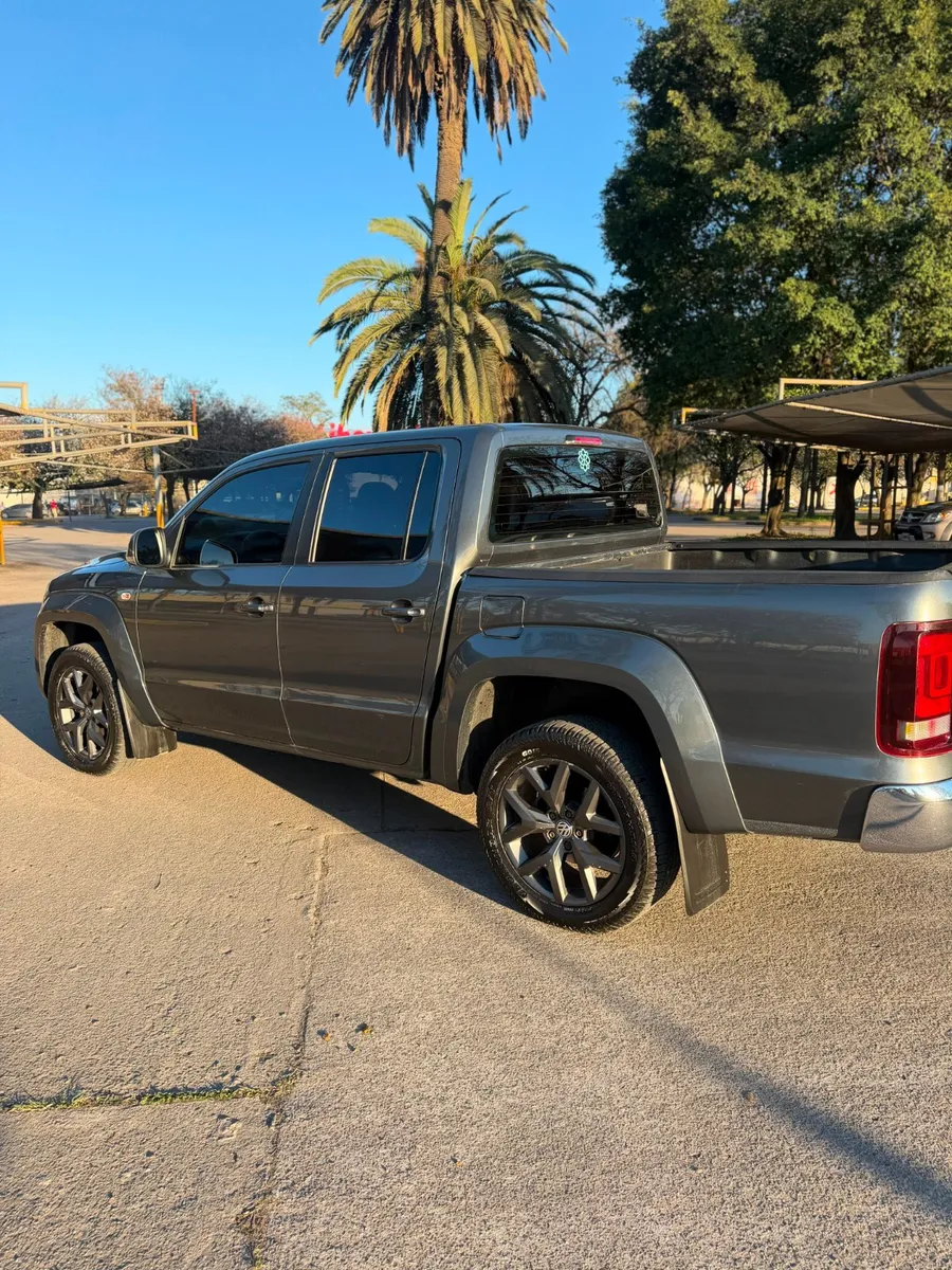 Volkswagen AMAROK PICK - UP D/C 3,0 Diesel V6 4X4 8AT Highline 258CV 2023 — foto 3