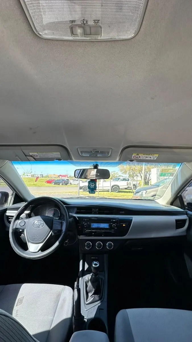 Toyota COROLLA 4P 1,8 Xli CVT 2014 — foto 7