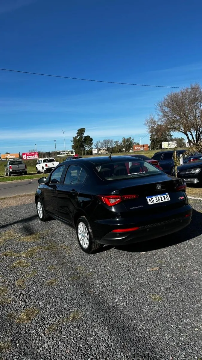 Fiat CRONOS 4P 1,3 Like Gse 2023 — foto 5