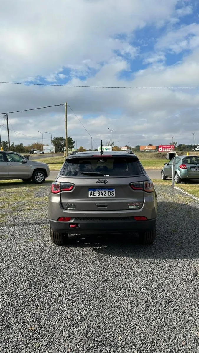 Jeep COMPASS 5P 2,0 Td 350 At9 Trailhawk 4X4 — foto 3