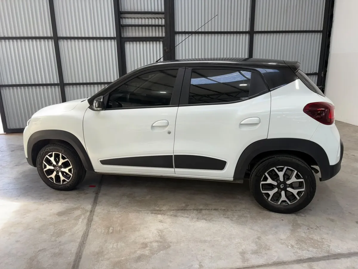 Renault KWID 1.0 Iconic — foto 6