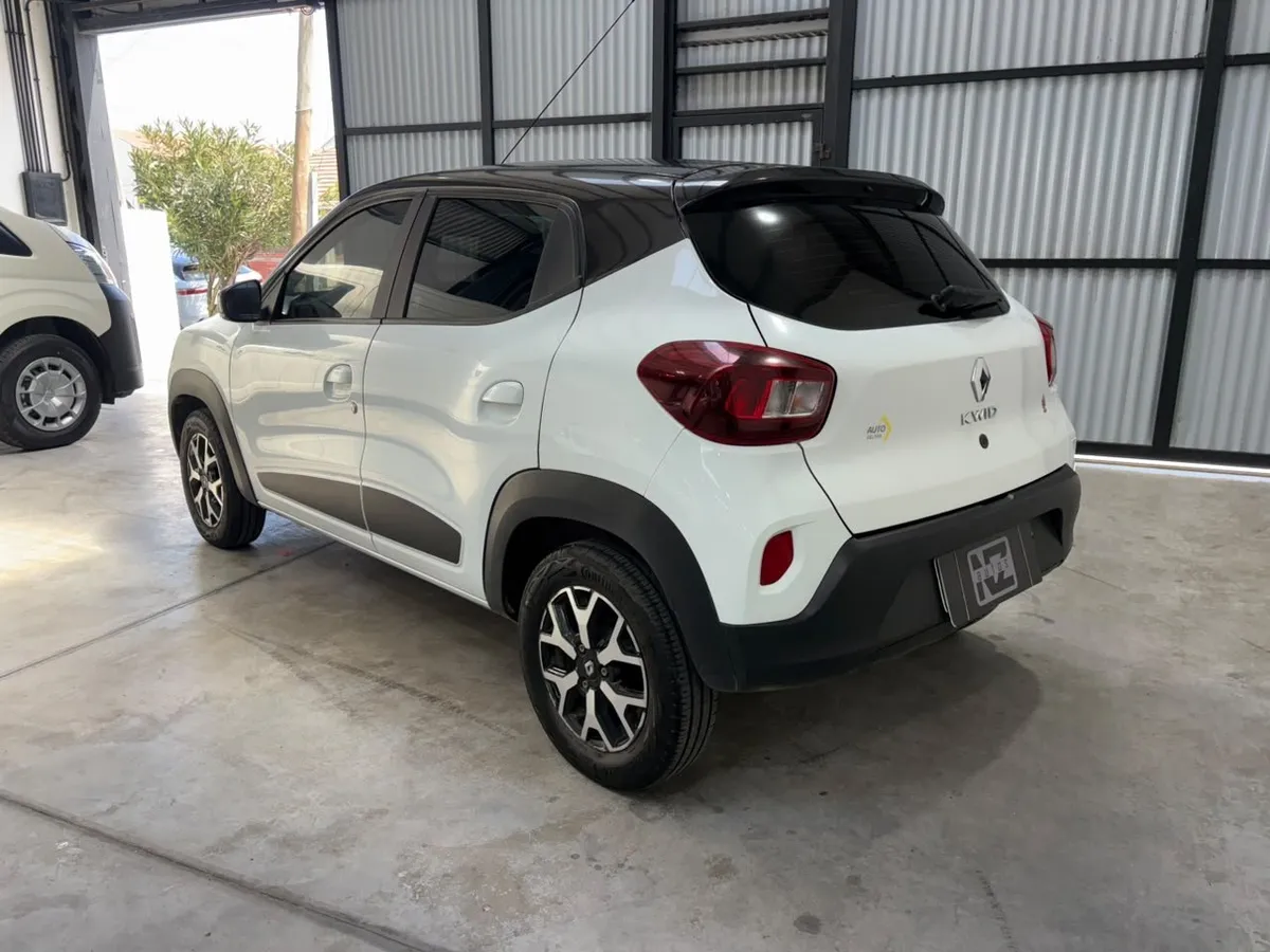 Renault KWID 1.0 Iconic — foto 8