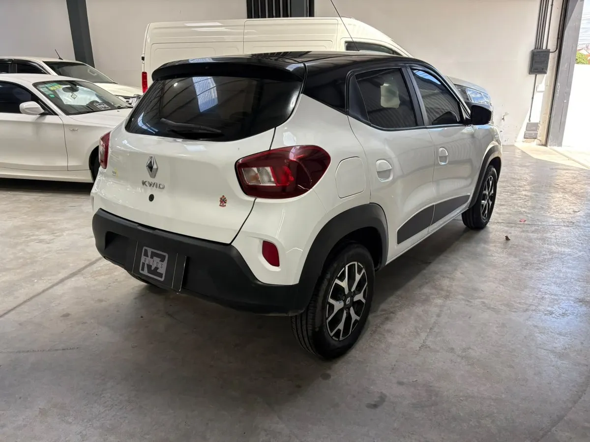 Renault KWID 1.0 Iconic — foto 9