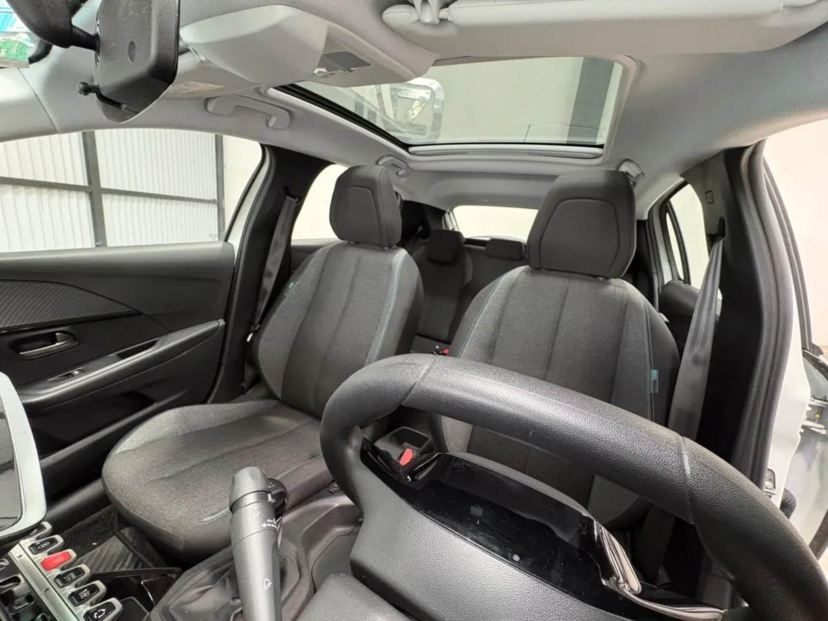 Peugeot 208 1.6 Style — foto 13