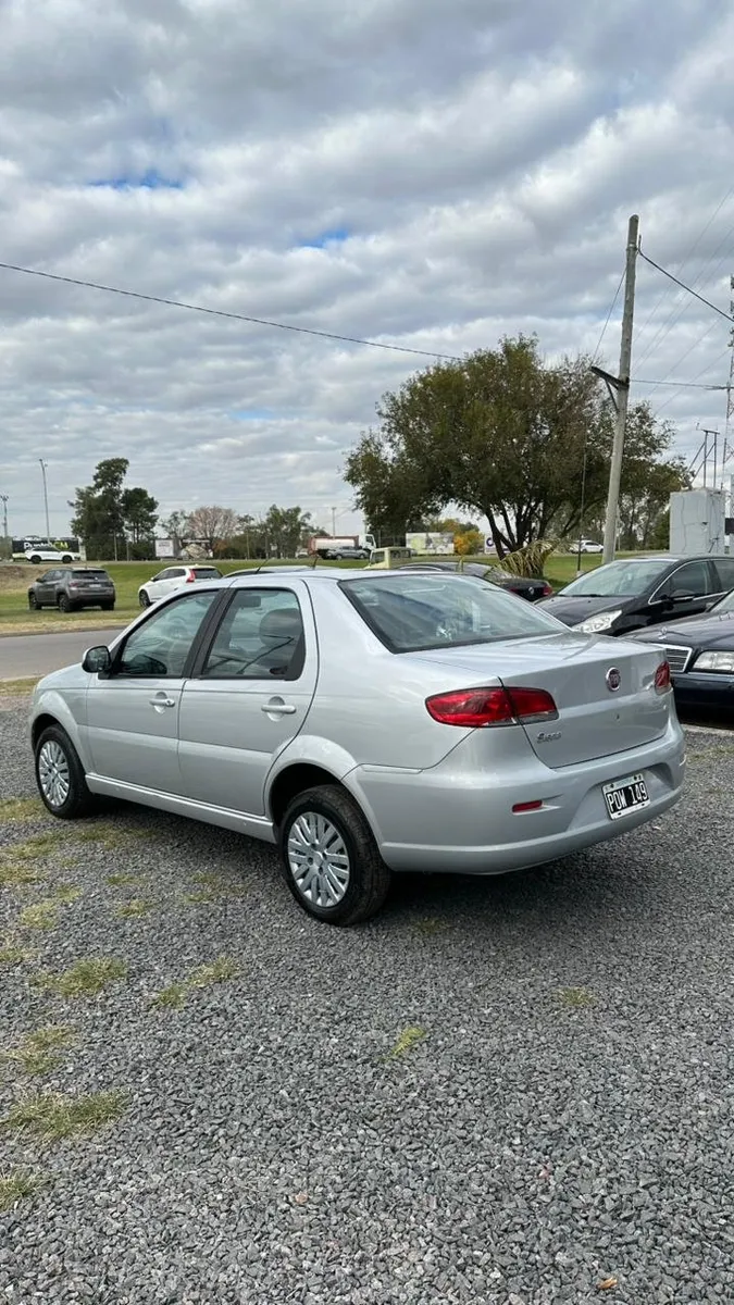 Fiat SIENA 4P 1,4 El 2014 — foto 4