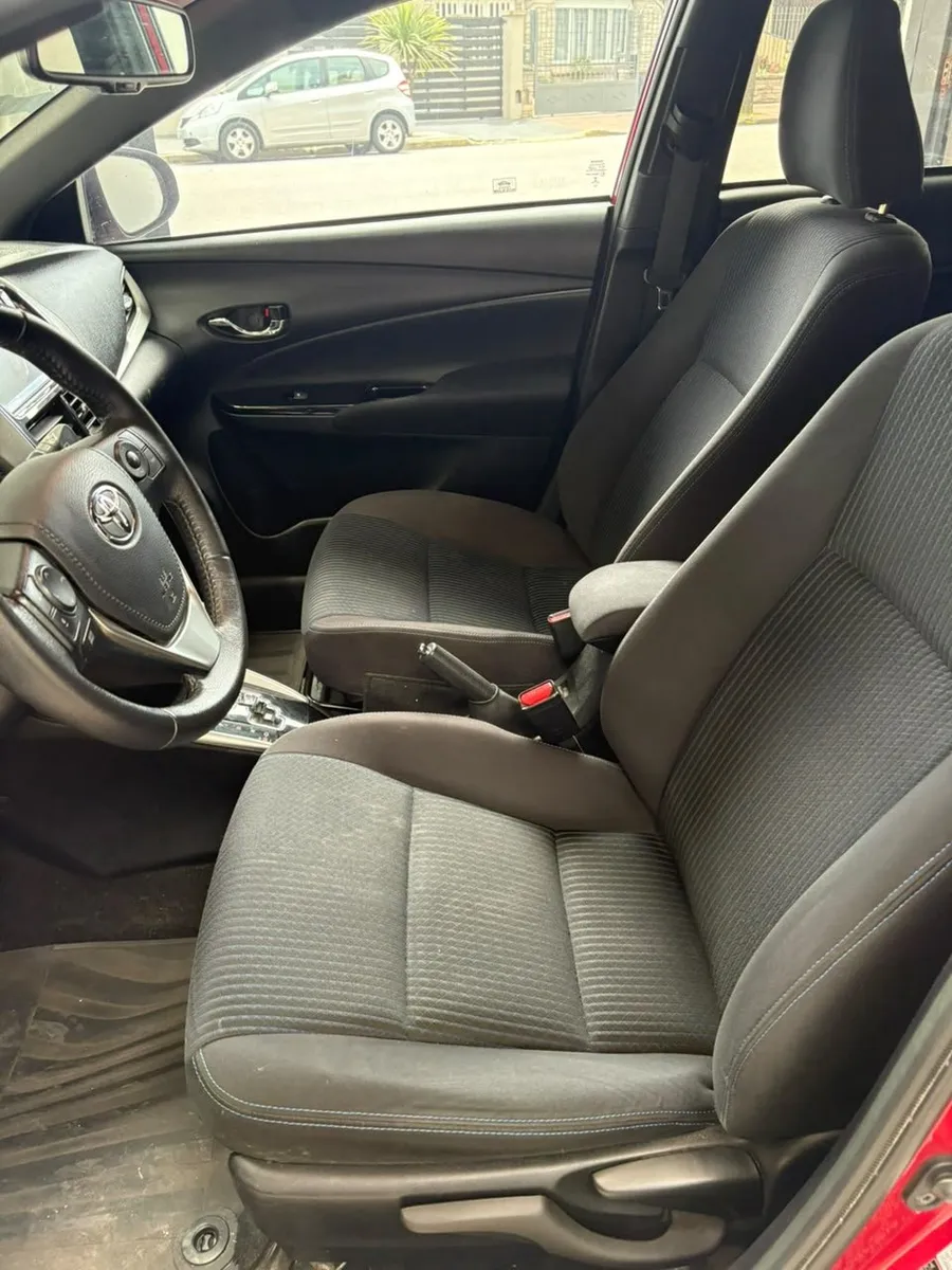 Toyota YARIS 1.5 XLS CVT — foto 14