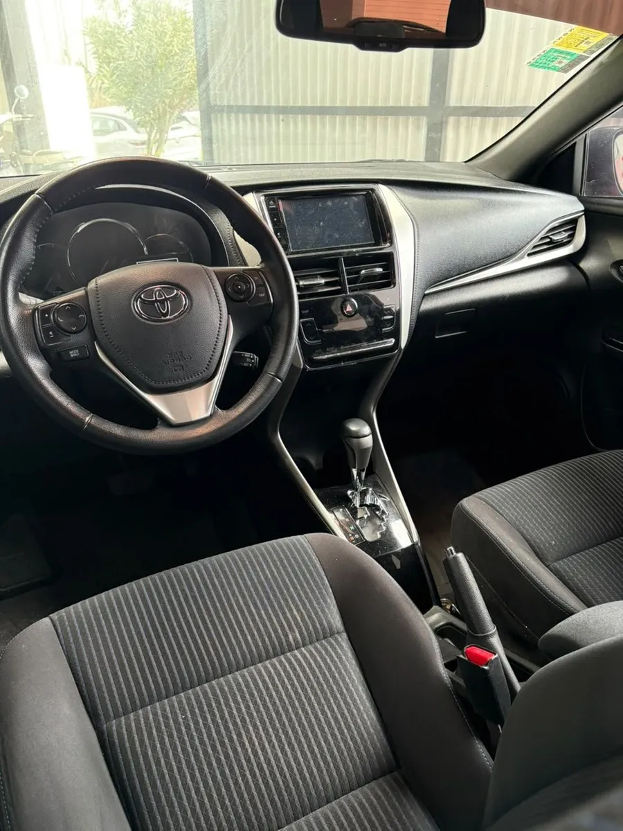 Toyota YARIS 1.5 XLS CVT — foto 16