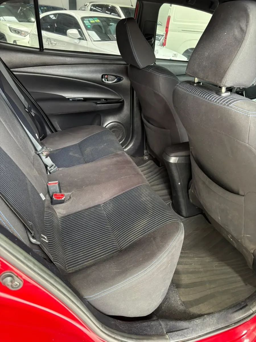 Toyota YARIS 1.5 XLS CVT — foto 17