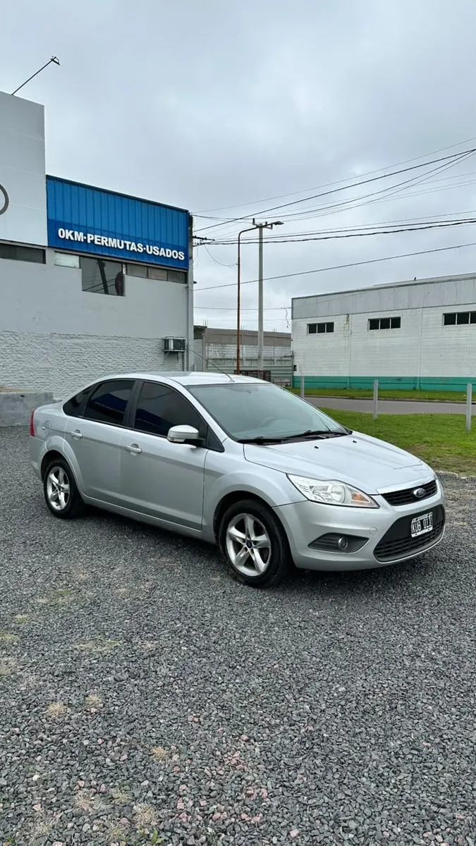 Ford FOCUS 4P 2,0 Trend Exe — foto 3