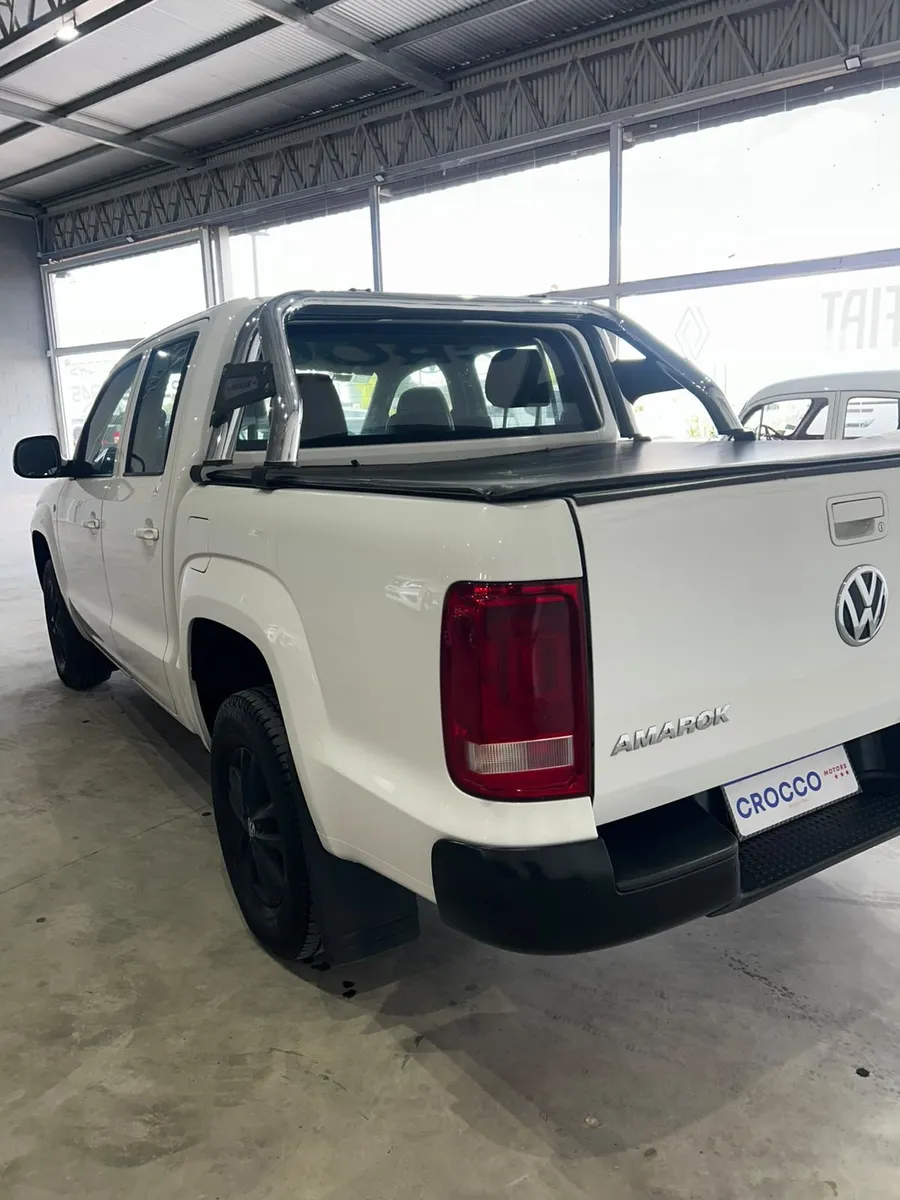 Volkswagen AMAROK TRENDLINE 4X2 MT — foto 3