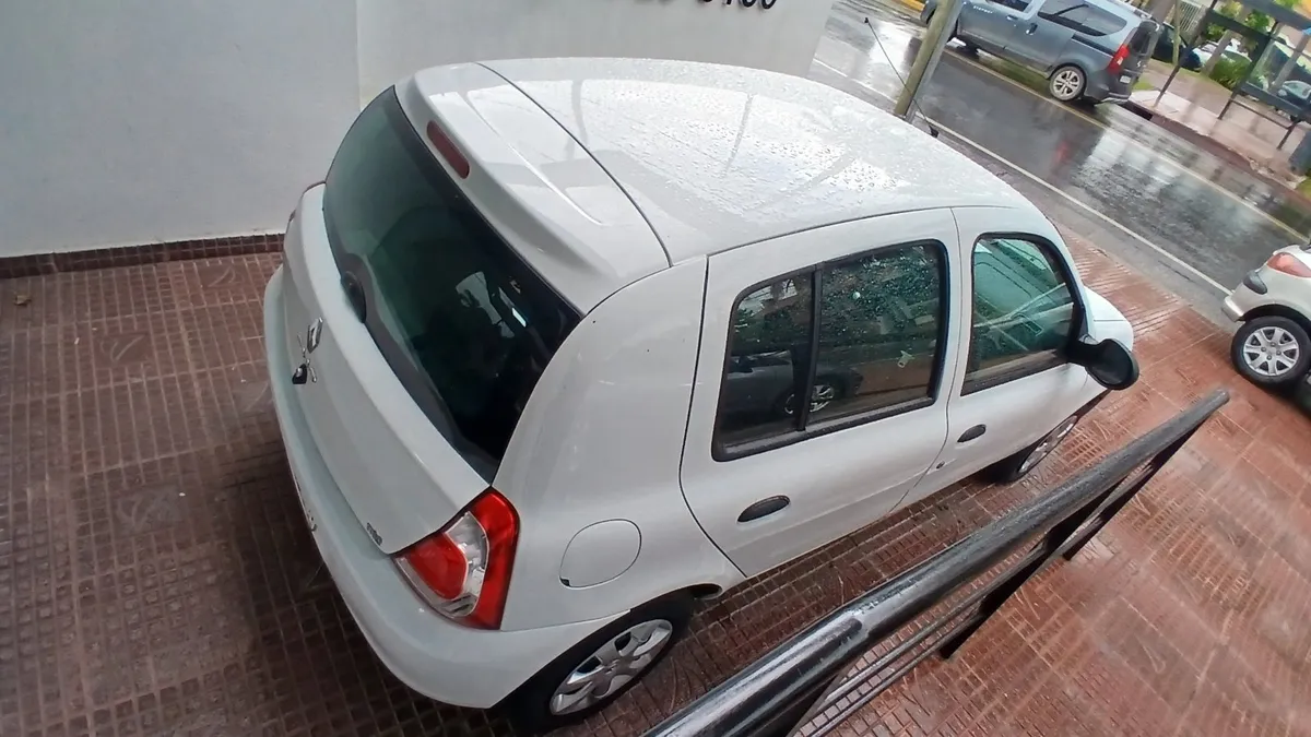 Renault CLIO MIO 5P 1,2 16V Confort ABS ABG — foto 5