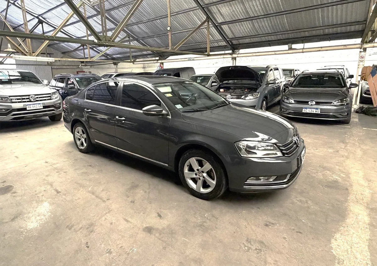 Volkswagen PASSAT 4P 2,0 TSI Advance DSG 2011 — foto 3