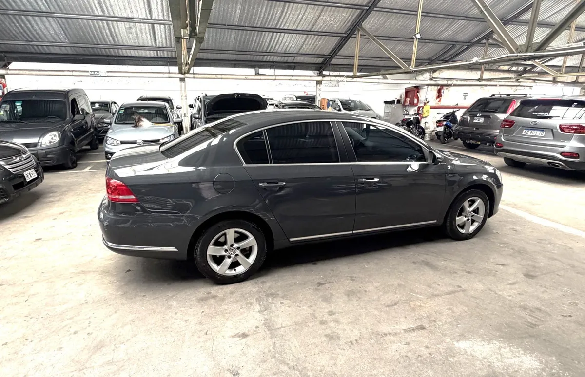 Volkswagen PASSAT 4P 2,0 TSI Advance DSG 2011 — foto 4