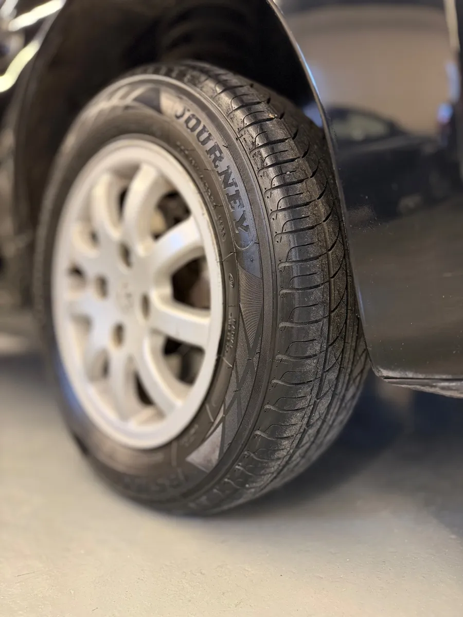 Peugeot 207 4P 1,4 Allure Compact Seg — foto 6