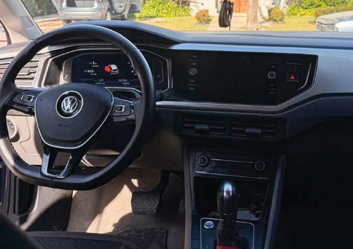 Volkswagen Polo Highline 1.6 TSI — foto 2