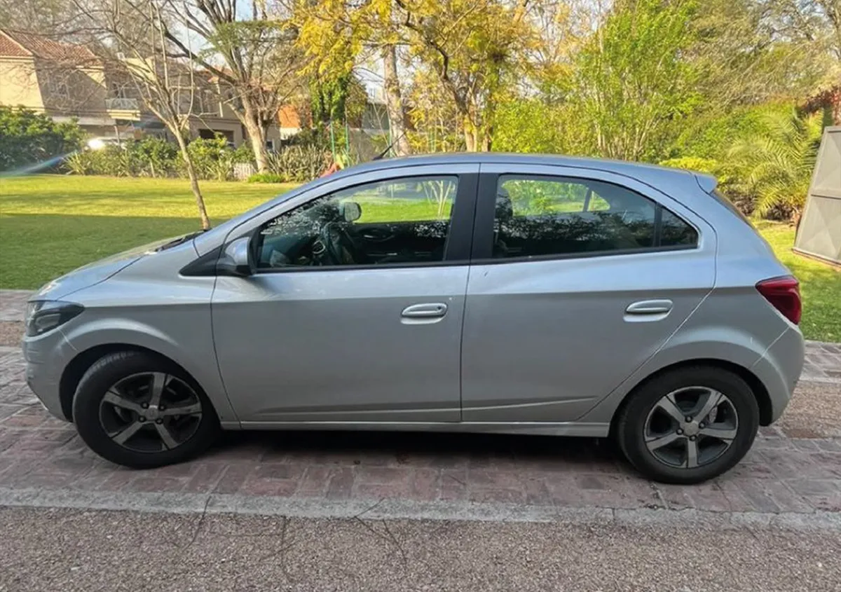 Chevrolet Onix 1.4 LTZ — foto 3