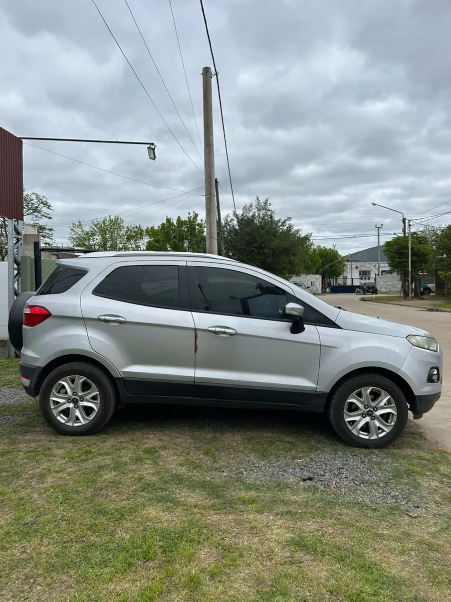 Ford ECOSPORT KINETIC DESIGN ATTRACTION 5P 1,6 Titanium — foto 7