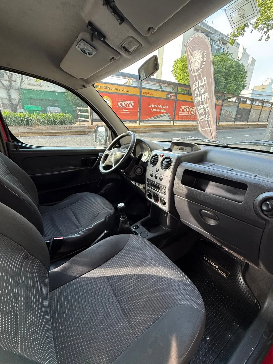 Citroën BERLINGO Berlingo furgón 1.4l full  — foto 9