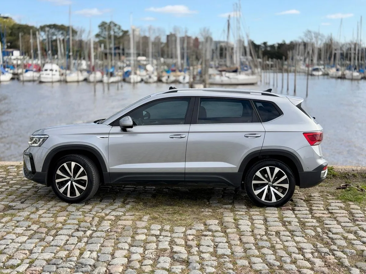 Volkswagen TAOS 5P 1,4 TSI 250 Highline Tipt — foto 12
