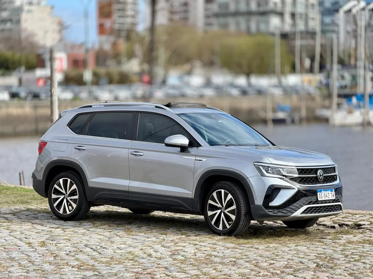 Volkswagen TAOS 5P 1,4 TSI 250 Highline Tipt — foto 13