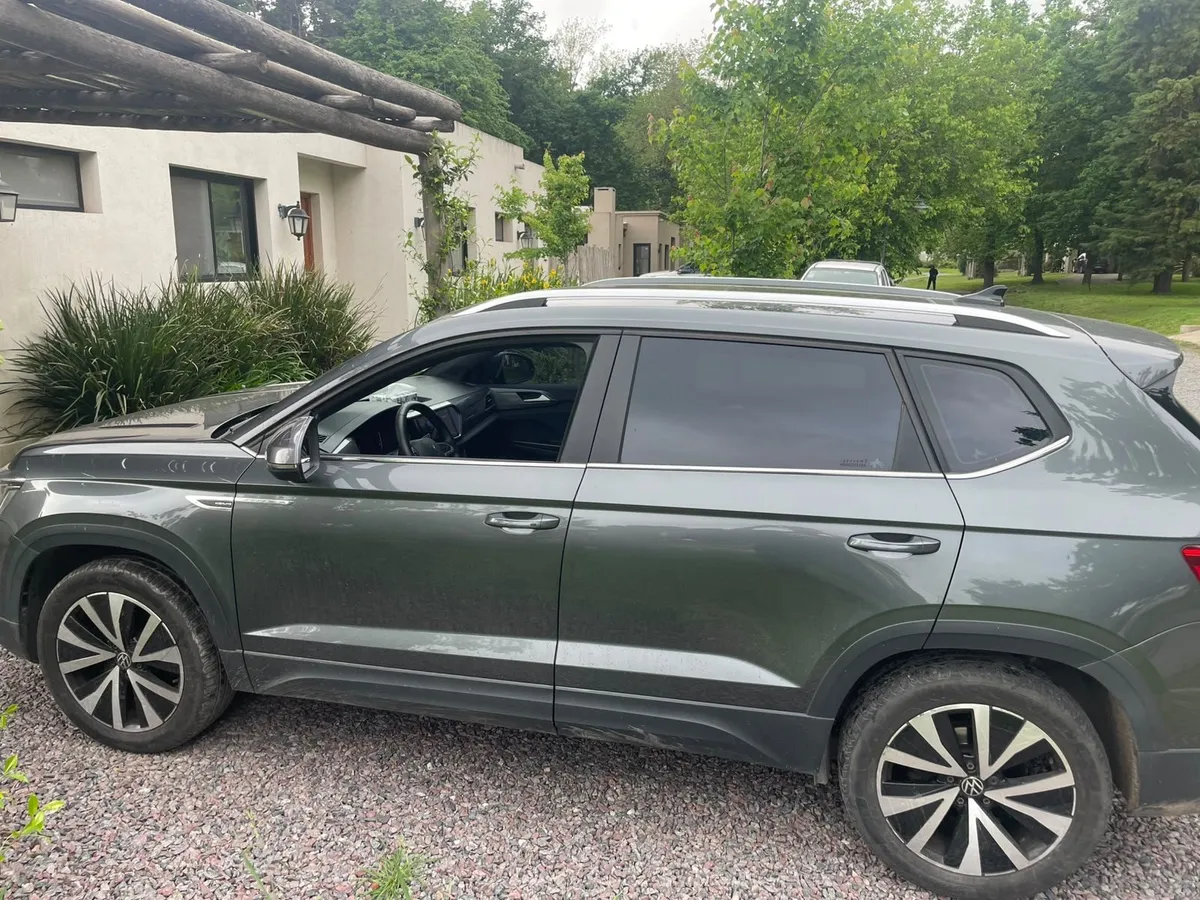 Volkswagen TAOS 5P 1,4 TSI 250 Highline Tipt 2023 — foto 2
