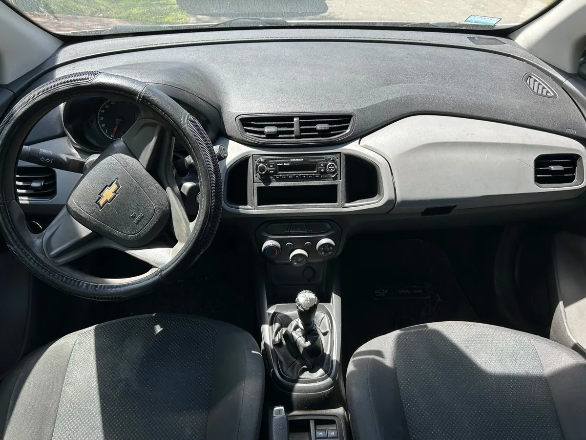 Chevrolet ONIX 5P 1,4 Joy Ls — foto 6