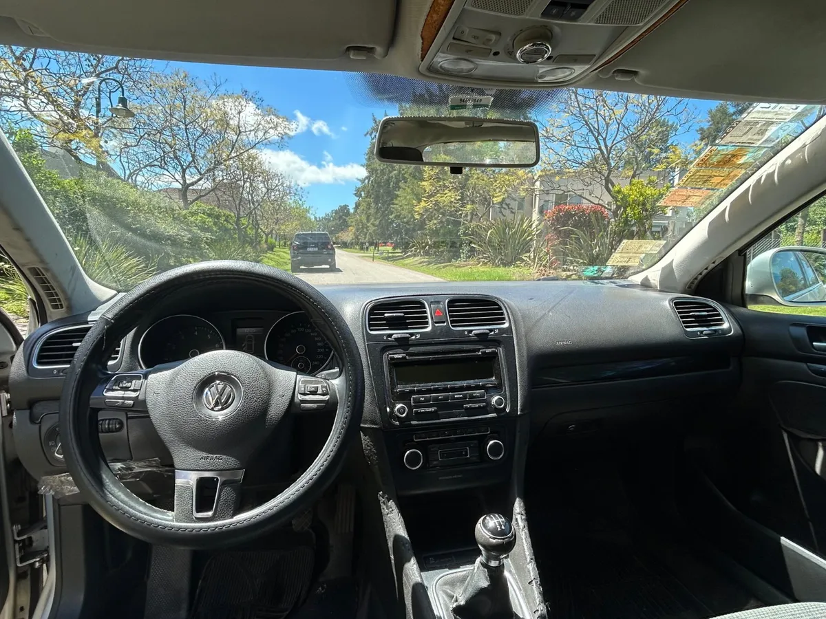 Volkswagen VENTO Variant 2.5 — foto 5