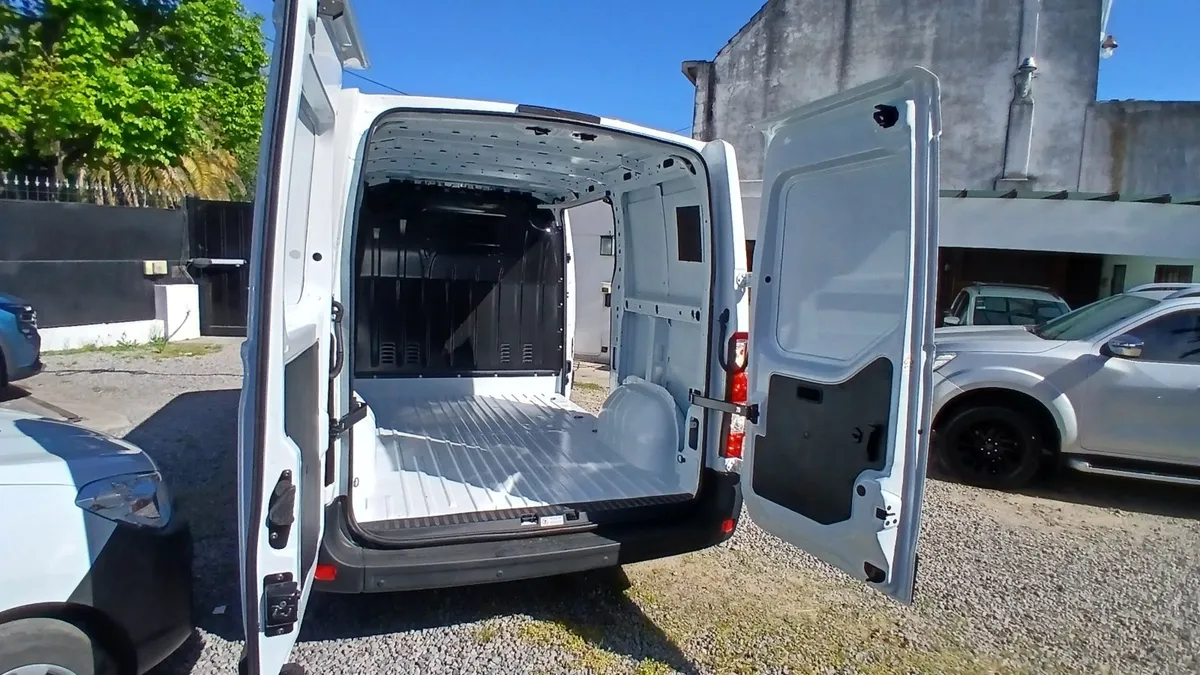 Renault MASTER Furgon 2,3 Dci L1h1 2025 — foto 13