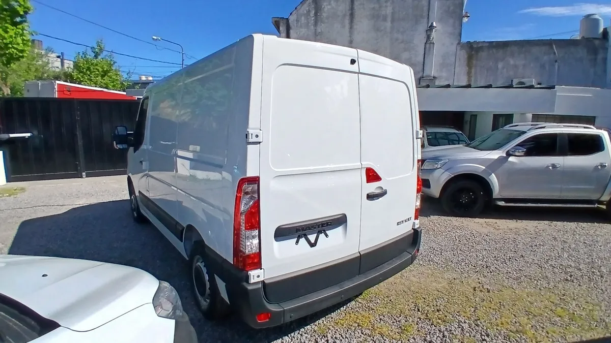 Renault MASTER Furgon 2,3 Dci L1h1 2025 — foto 14