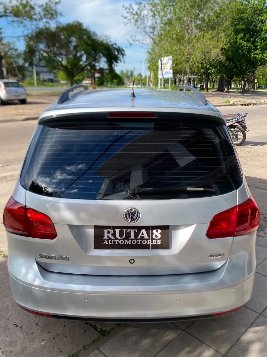 Volkswagen SURAN 5P 1,6 Highline 2014 — foto 8