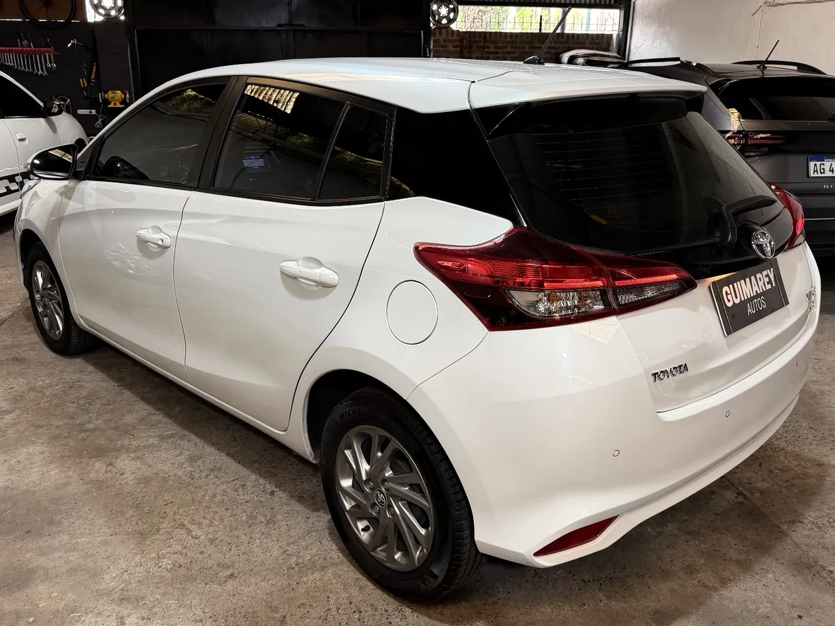 Toyota YARIS 5P 1,5 Xls CVT 2022 — foto 4