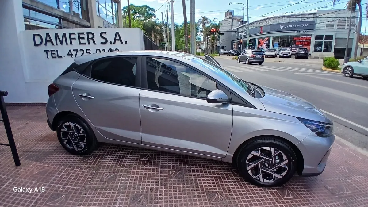 Hyundai HB20 5P 1,6 Platinum Safety AT — foto 2